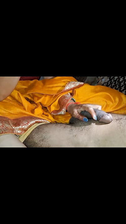 Desi üvey anne ilk kez üvey oğlunu beceriyor, büyük yarağı gibi seviyor dar am full film