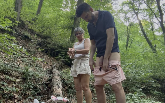 Madam O Bütün Gün Kıskandı