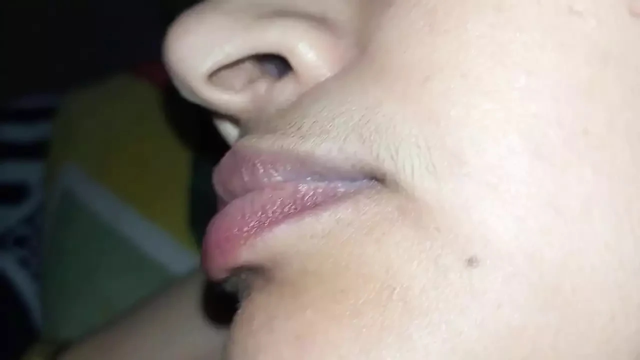 Indian Hot Bhabhi XXX sex with Innocent Boy! With Clear Audio