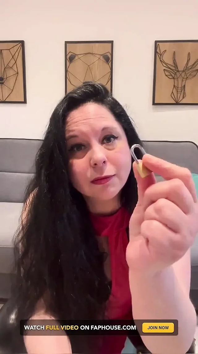 İffüzlük Kafesinde Olmaya Şartlandırıldı