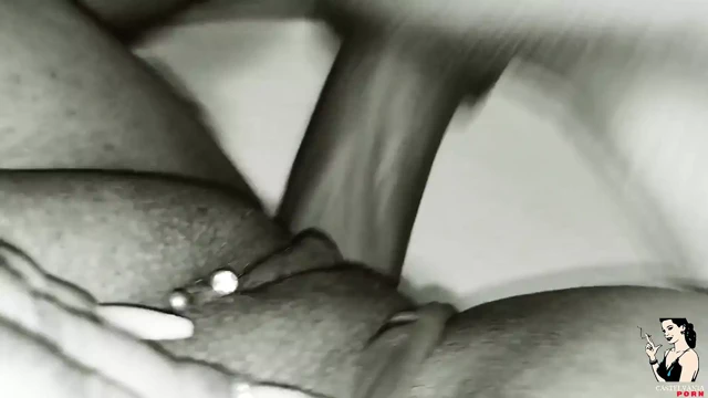 Paty Angel yaramaz hayranının rüyasını içine boşalarak gerçekleştiriyor