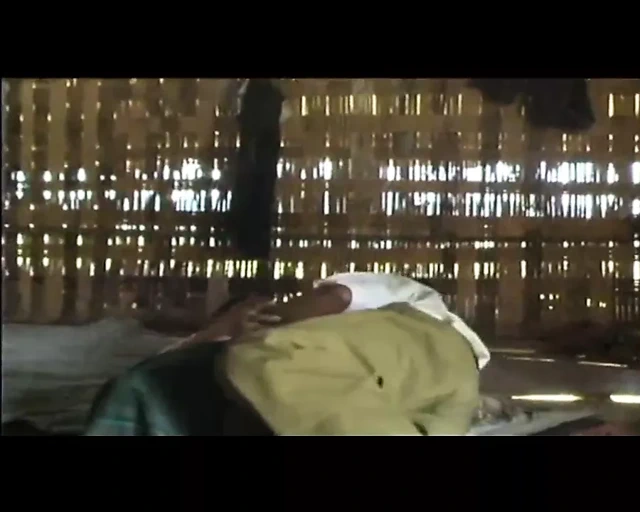 Asyalı çiftçi ev hanımı ev fuhuş