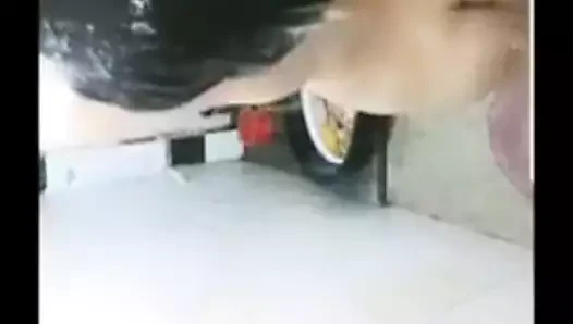 Hint ev kadını banyo ve kayıt