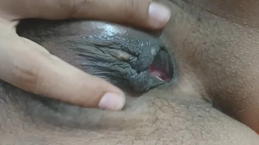 Seksi amcığımda sert sikiş