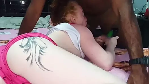 Arkadan sikilmeyi seviyorum ama oyunumu oynamayı bırakamıyorum