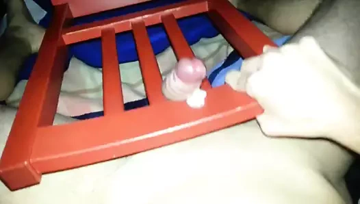kırmızı sandalye çabalayan okşayarak cum