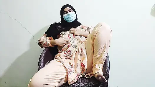 Hintli Pakistanlı koca karısının amını azdırıyor