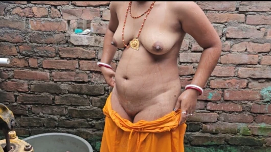 "Sabah hafif yağmurda banyoda geçen sinsi anlar