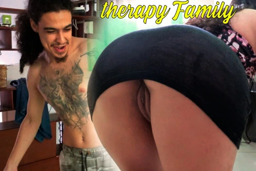 Azgın üvey oğul üvey anneyi dövüyor, onu seks yapmaya teşvik ediyor - tam hikaye