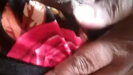 Desi yakalandı ile memeler dışarı