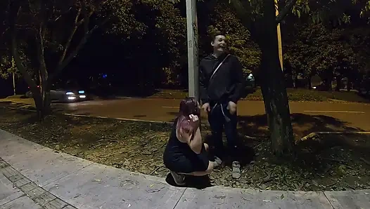 Olgun parkta yarağımı emiyor