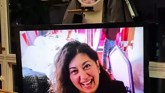 Sabine cumm için gülümseme gösterir!