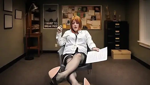 Diana Holloway gerçek bir yerde