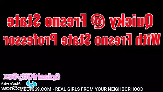 Ateşli amcık sikimi emiyor