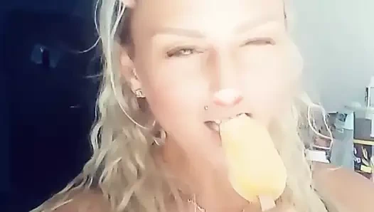 Vika shlomo dondurma