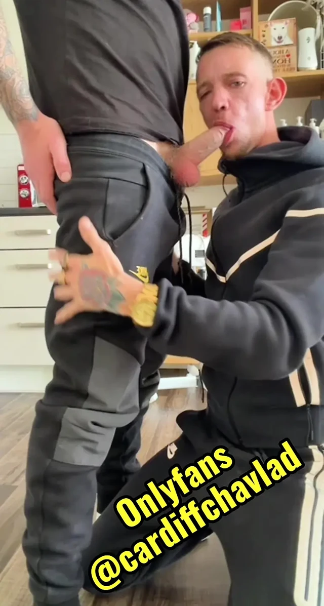 Scally DILF fucks Chavez hole hard and Cum's in his mouth