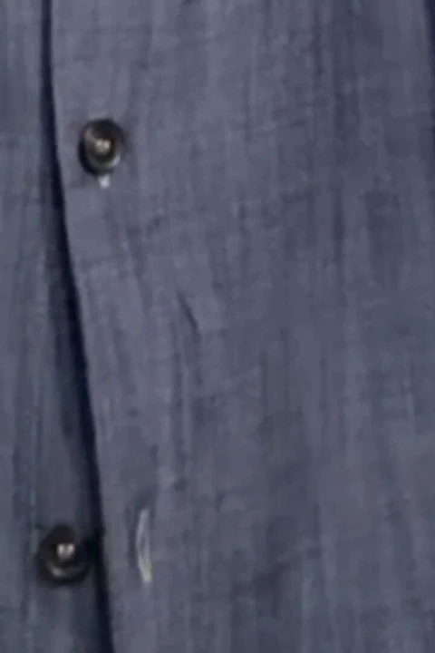 Yaşlı sapık metroda küçük amına dokunuyor