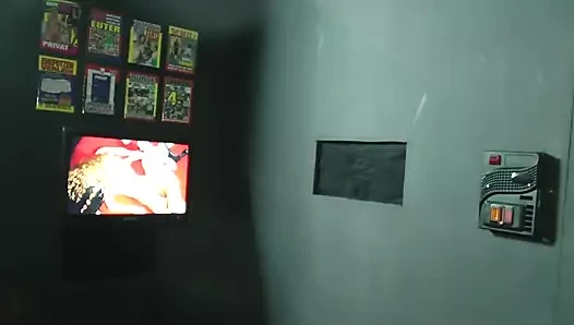 Porno kabininde çiftler bb-video produktion tarafından sikişiyor