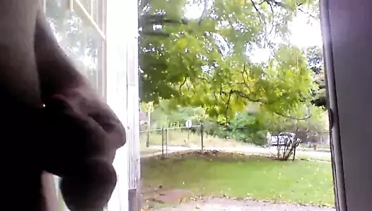 yanıp sönen yaşlı kadın