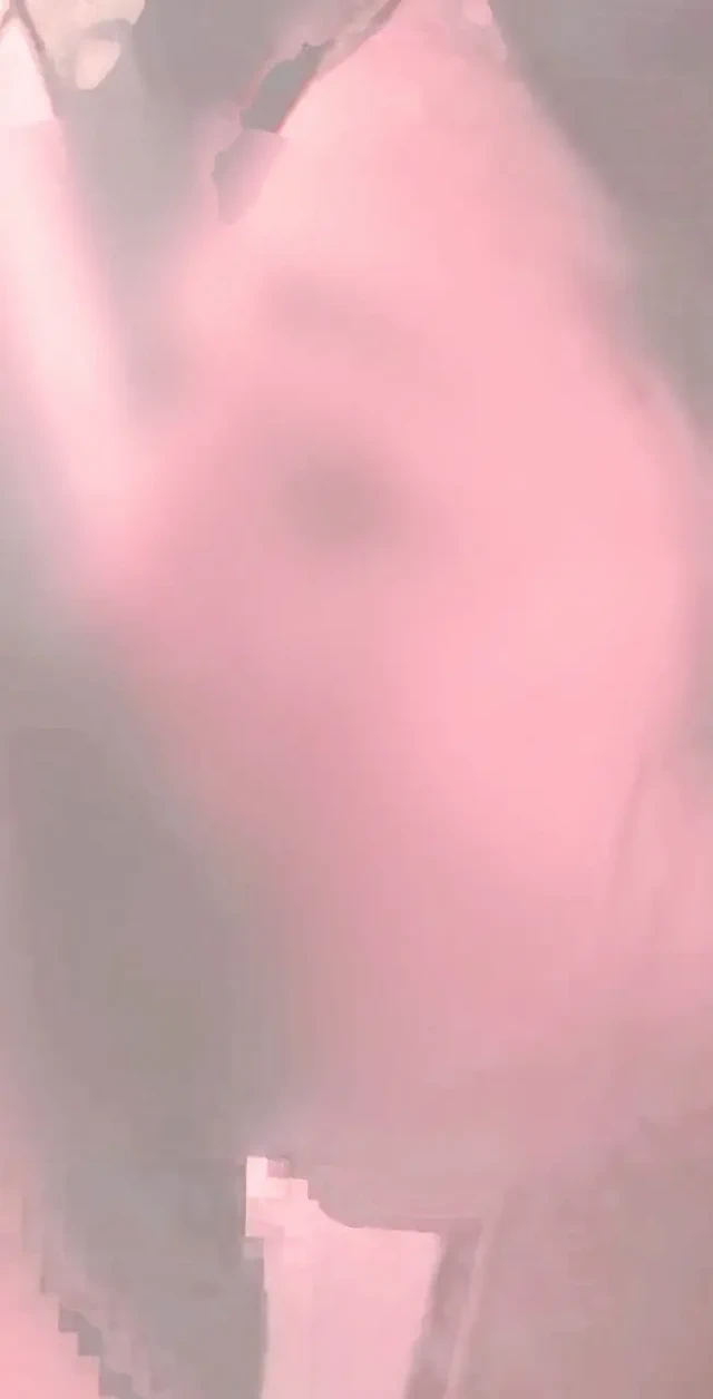 Büyük Göğüslü Evli Kadın Sekreter Derin Boğaz