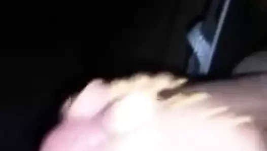 Ex0tiic metresi çatı katında footjob