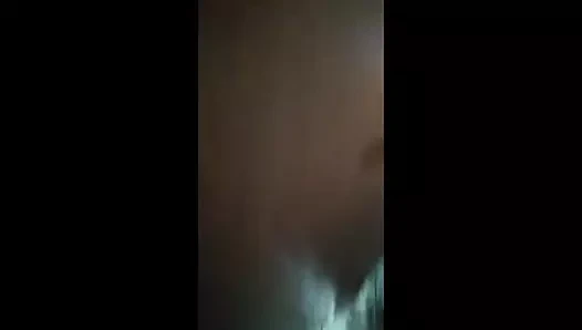 oda arkadaşım duşta