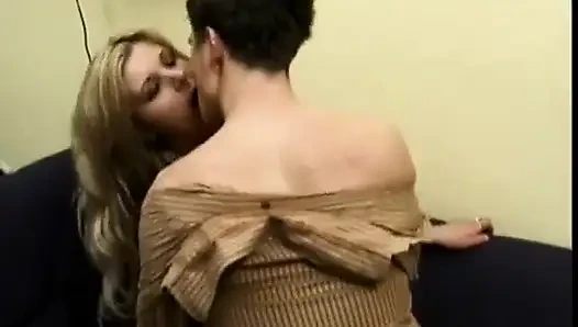 Alman çift: Sonunda evde yalnız