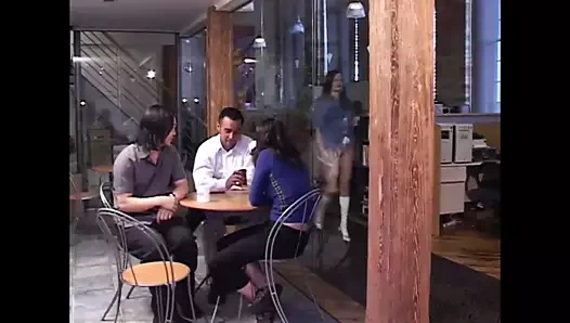 çıplak haber odası