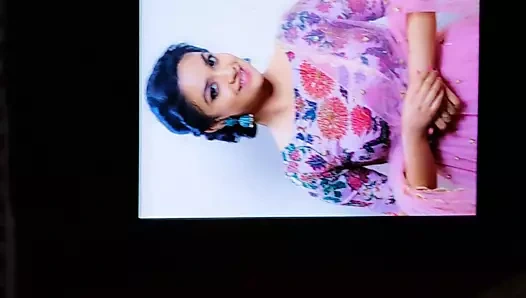 Keerthi suresh kasi ateşli haraç