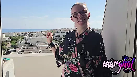 Aldatılan koca bu karısını grup sekste sunuyor