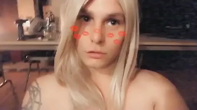 Bu muhteşem kadın evladını ifşa et