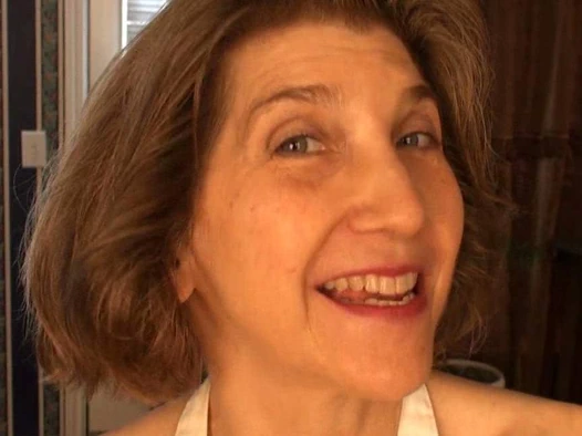 Horoz özlem anneanne bobby bentley