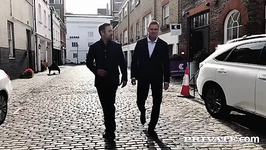 Lucy Heart, harika anal ve çifte penetrasyon