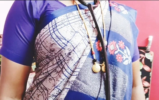 Hintli doktor seksi. Güzel bayan doktor hasta kovboy kıza biniyor. Telugu edepsizce konuşma.