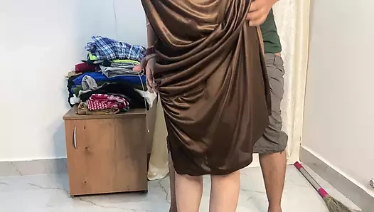 Tharki devar ko yenge ki chut chahiye