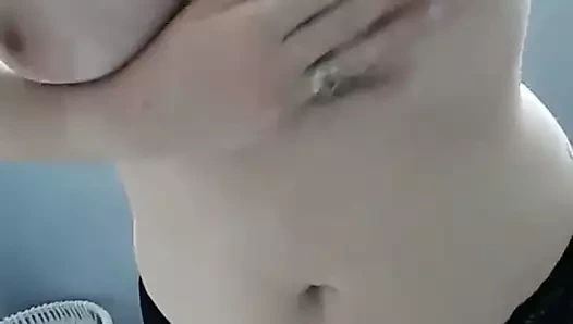 kız arkadaşı sarkık göğüsleri 3