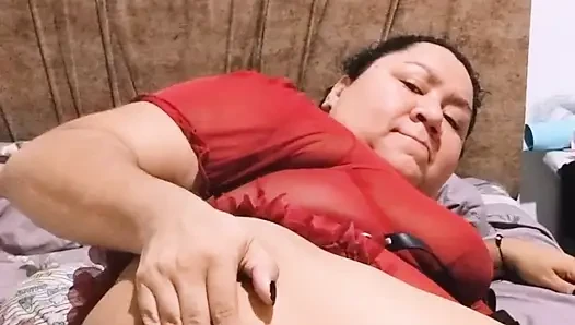 Dildo'mla yalnız oynamayı sevmem