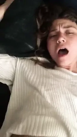 Kız arkadaşını sik