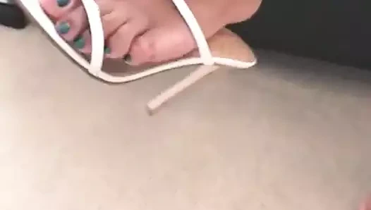 Günde 100 kez boşalabilir misin? bana kanıtla tanrıça