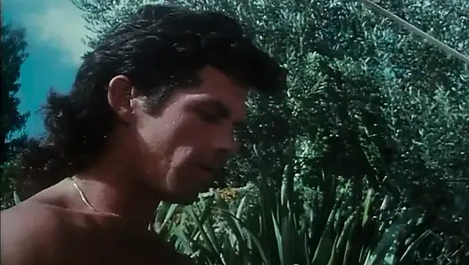 Moana Ve Kariyer Sürtük Arkadaşları Penis Emiyor Ve Her Delikten Alıyor