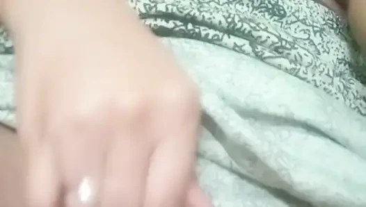 Zarif gece elbiseli Hintli güzellik - yavaş azdırma ve yoğun solo oyun - yüz yok - 4k ultra hd