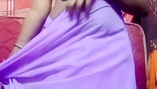 Hintli Hintli tamil evli kadın renu çıplak canlı çağrı vibratör göğüsleri amcığı azdırıyor büyük göt ateşli sesi açıyor! Renuraj