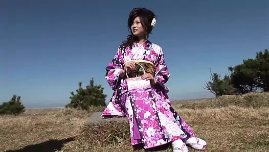 Notgeile asiatische Milf will nur ficken