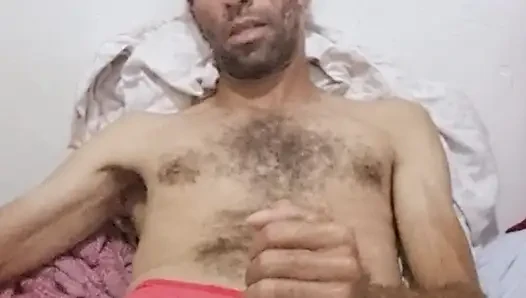 Dünyanın çıplaklığımı görebilmesi için tamamen çıplak olmaktan gerçekten zevk alıyorum