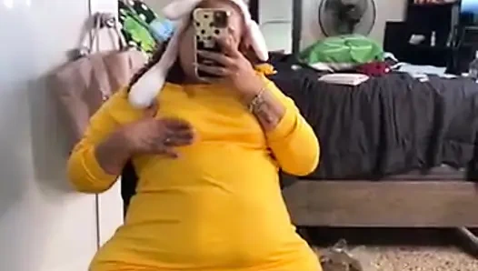 Biri beni özlediğini söylesin