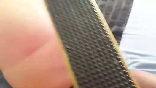 İskoç sürtük sara hafif bir çember olsun