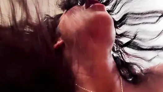 Rayban bakış açısı büyük memeli orta yaşlı seksi kadın courtney tillia - steve rickz