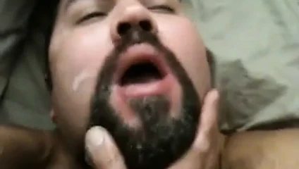 Cum içinde sakal