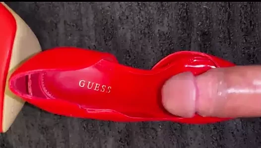 Guess Stilettos'a boşalma