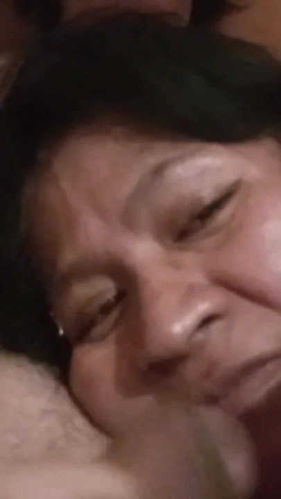 "Kayınvalidem çok sert seks yapmaktan bıktı, kocası bilmiyor" dan epik an